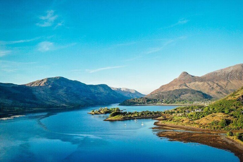 Full-Day Private Oban and Glencoe Tour in Luxury MPV from Glasgow