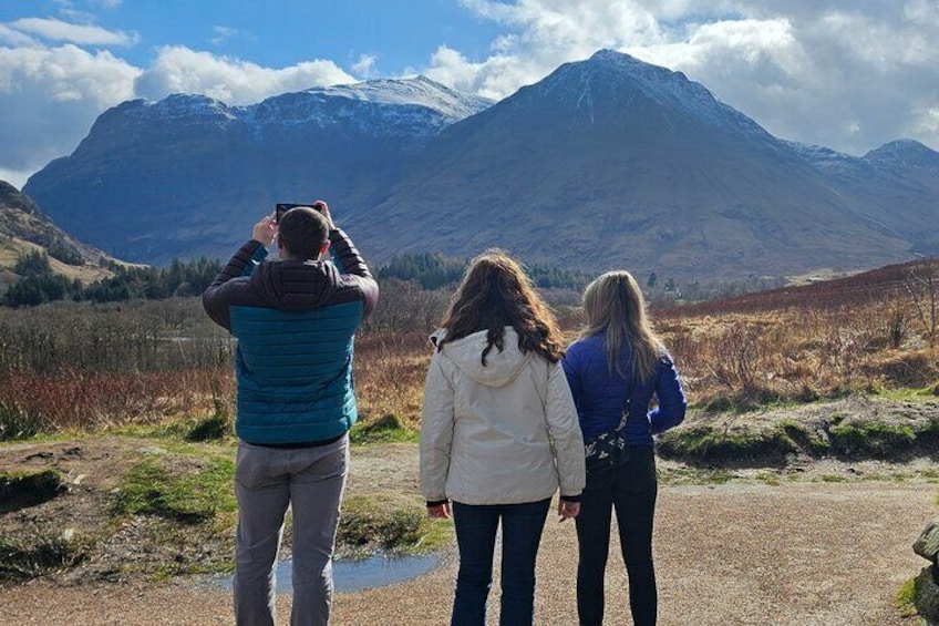 Glasgow: Glencoe & Oban Privately Guided Day Tour in Luxury MPV