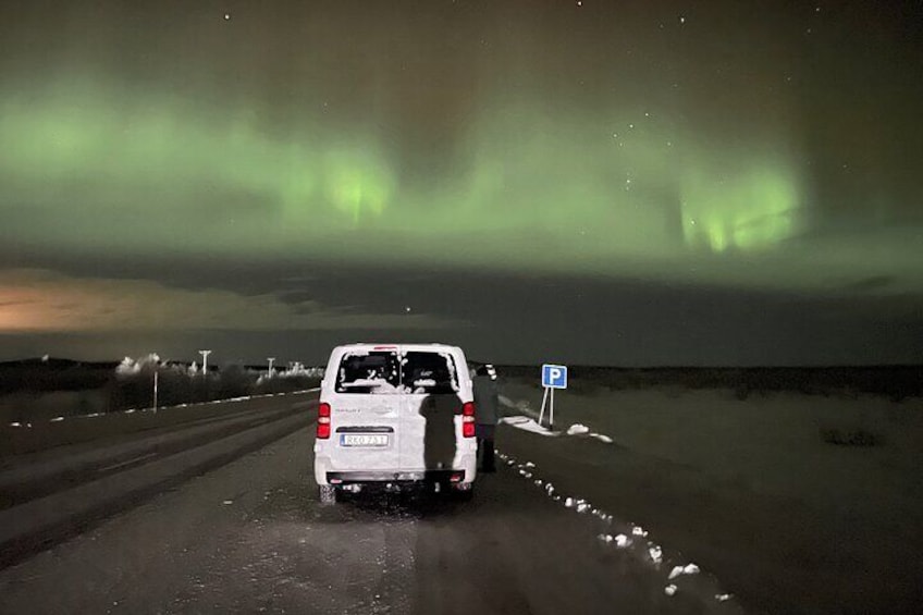 Northern Light hunt with minibus to Abisko