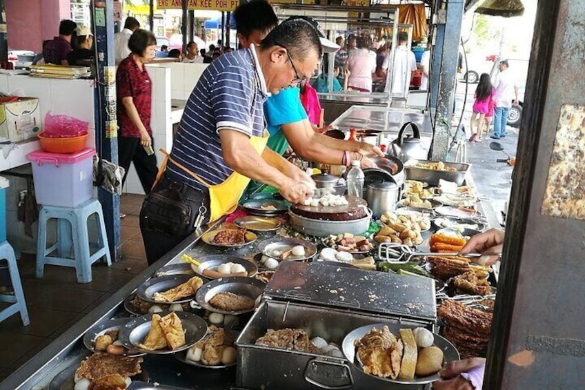 Breakfast Tour In Klang with Locals