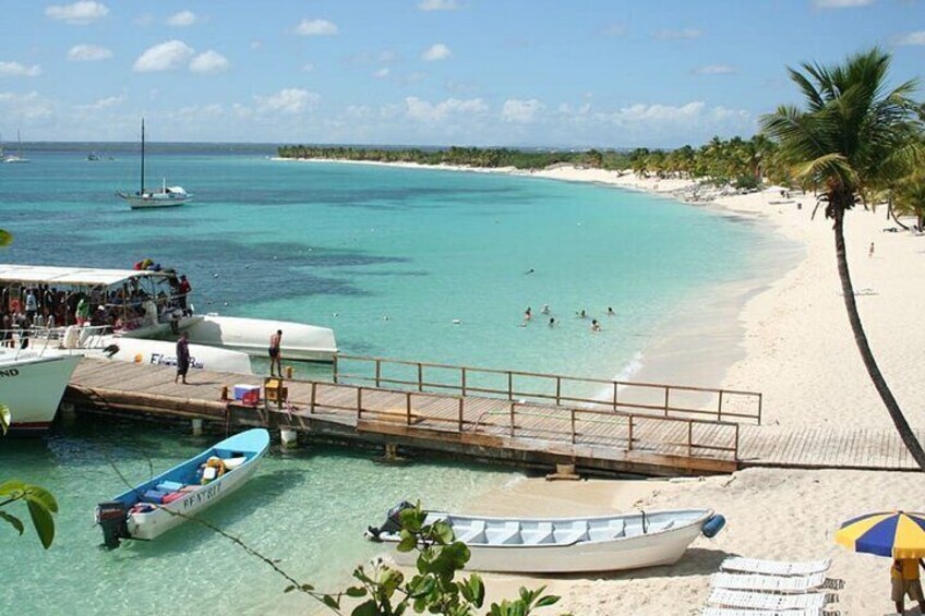 Punta Cana: Snorkeling Experience at Catalina Island with Lunch