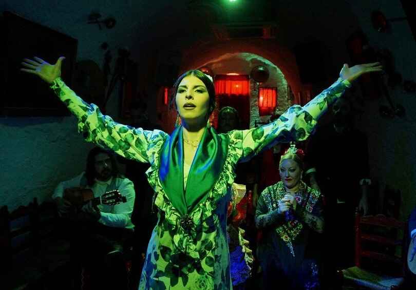 Picture 3 for Activity Sacromonte: Flamenco Show at Cuevas Los Tarantos Tickets