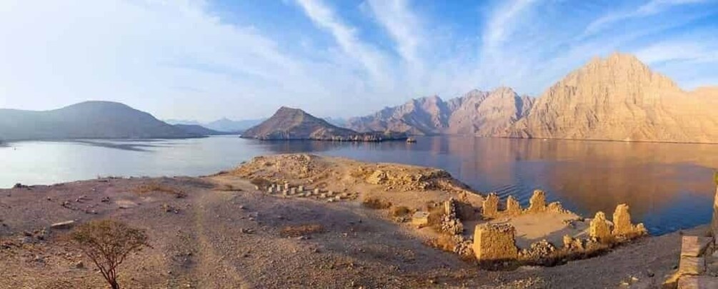 From Ras al Khaimah: Musandam Khasab Day Trip with Transfer