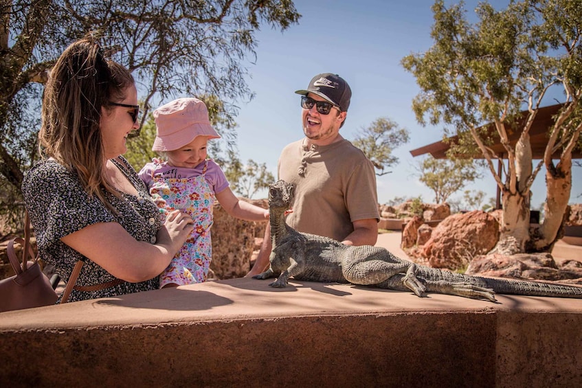 Winton: Dinosaur Canyon Experience Tour