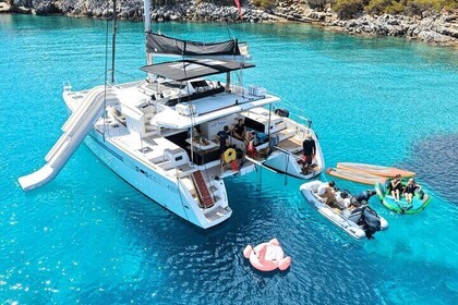 Agios Nikolaos: Croisière matinale en catamaran avec déjeuner