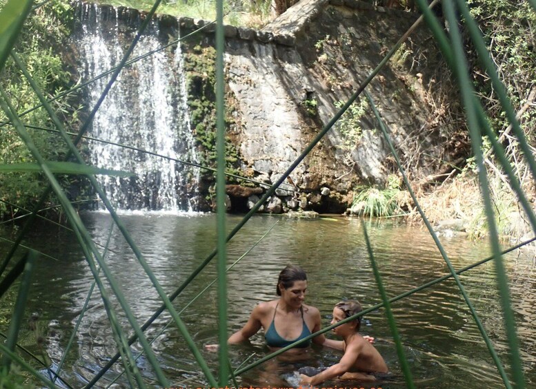 Picture 3 for Activity Hiking and bathing in natural pools in the National Park