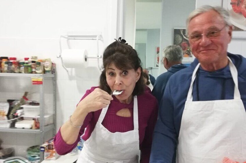 Pizza course in Catania with Show Cooking Cannolo