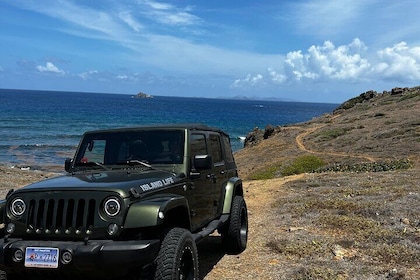 Guided Jeep Tour Exploring French and Dutch St Maarten