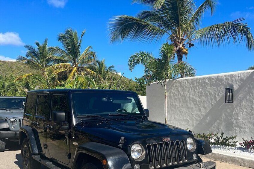 Guided Jeep Tour Exploring French and Dutch St Maarten