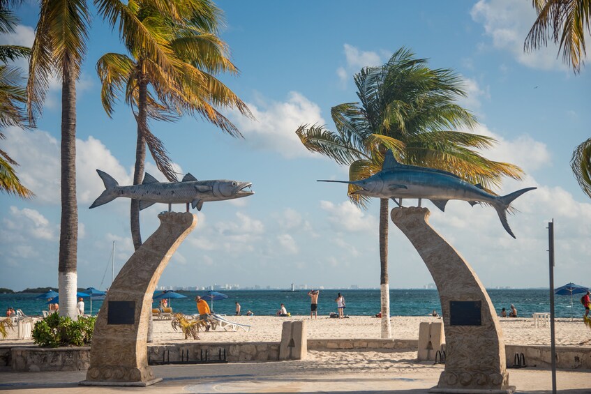 Isla Mujeres Catamaran and Snorkel - Lunch & Open Bar Onboard