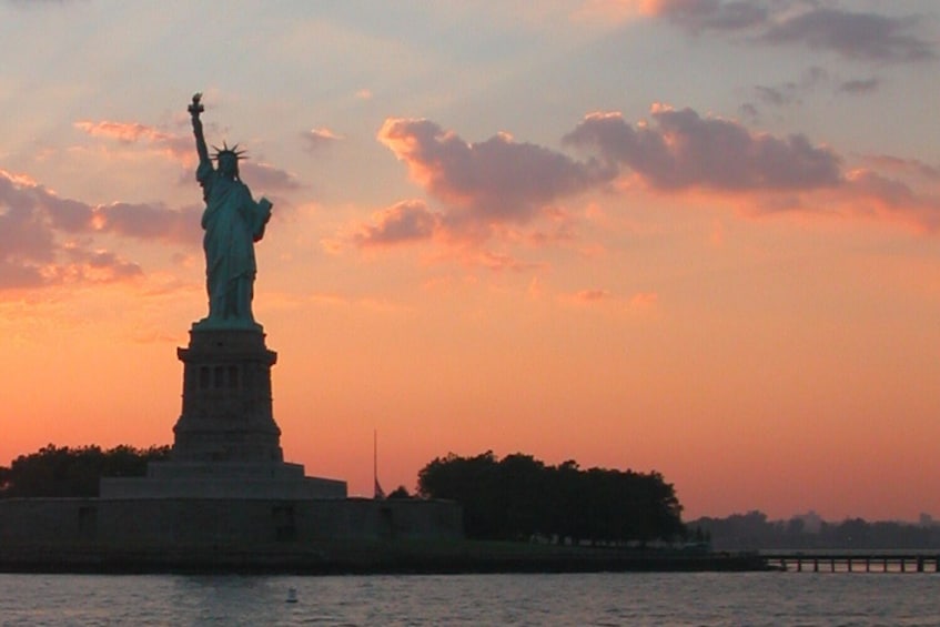 Circle Line: Statue of Liberty at Sunset Cruise
