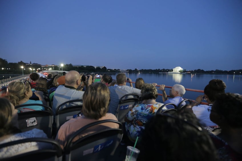 Washington DC Panoramic Night Tour