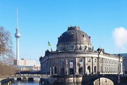 Private 3 days Walking Tour with Guide highlights and Potsdam