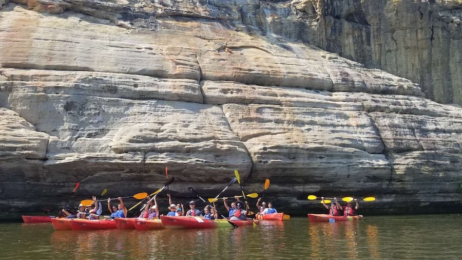 Starved Rock State Park: Guided Kayaking Tour