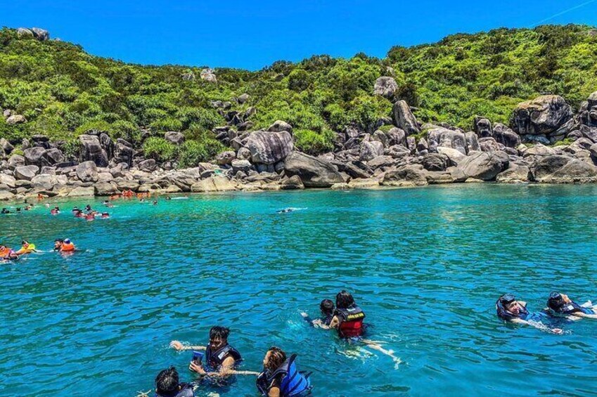  1 Day Discover Cham Island and Snorkeling