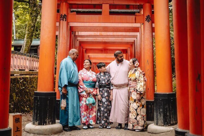 Kyoto Private Tour with Professional Photography