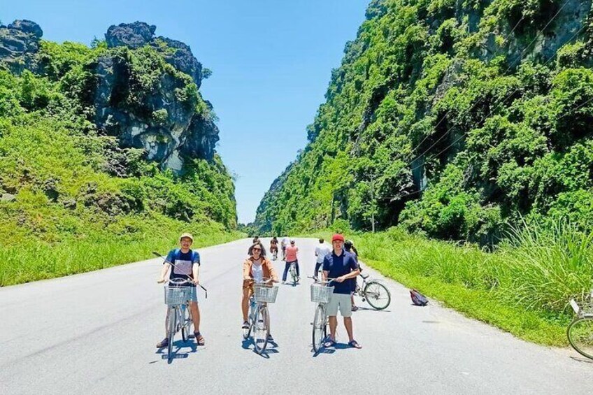 3-10 Day North Vietnam: Hanoi -Ninh Binh -Sapa-Halong Bay &Beyond