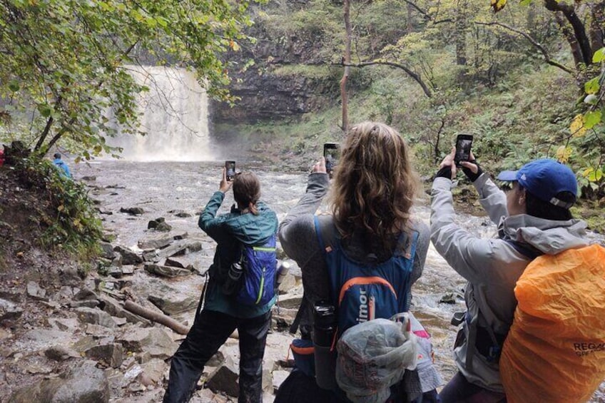 Guided Hike of the Eight Waterfalls - Cardiff Pick-up