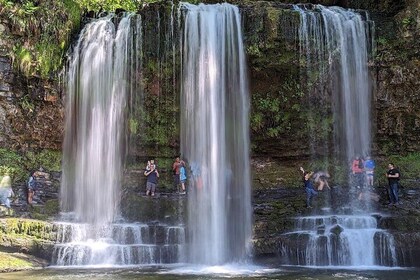 From Cardiff: Hike The Amazing Six Brecon Beacons Waterfalls