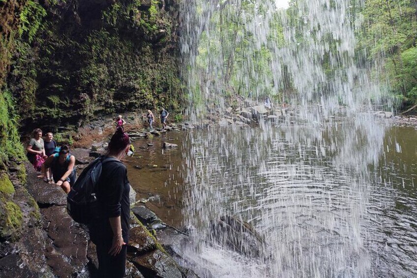 Guided Hike of the Eight Waterfalls - Cardiff Pick-up