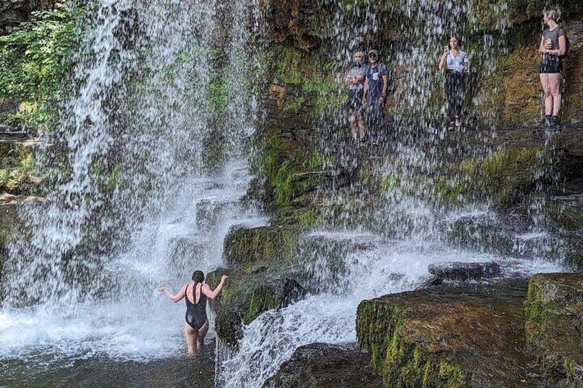 From Cardiff: Hike The Amazing Six Brecon Beacons Waterfalls 