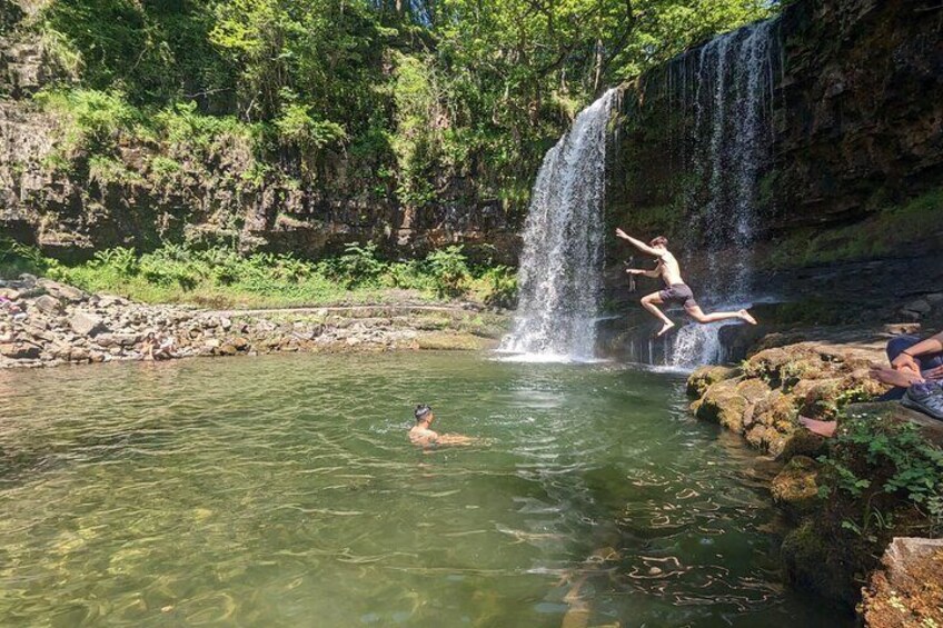 From Cardiff: Hike The Amazing Six Brecon Beacons Waterfalls 