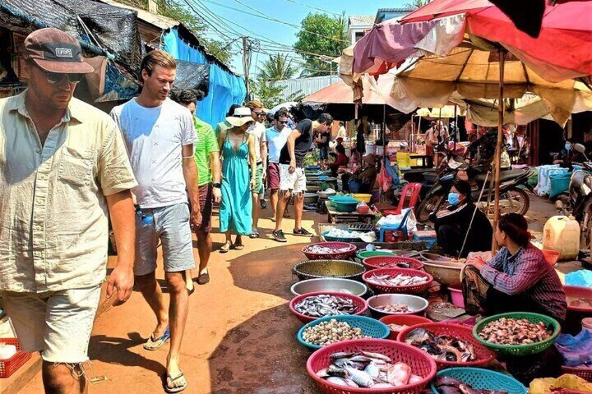 Private Authentic Khmer Cooking Class & Floating Village Tour 