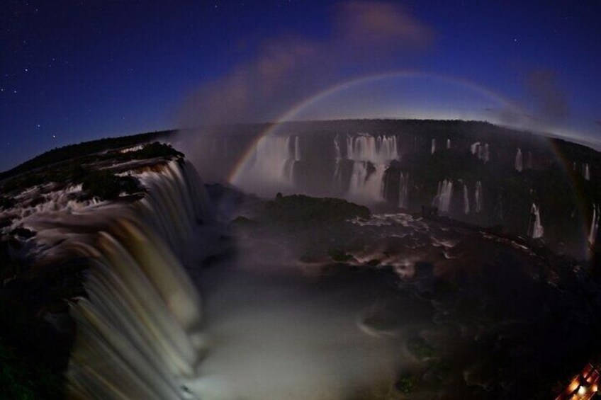  Private Day Tour to Two Sides of the Iguassu Falls 