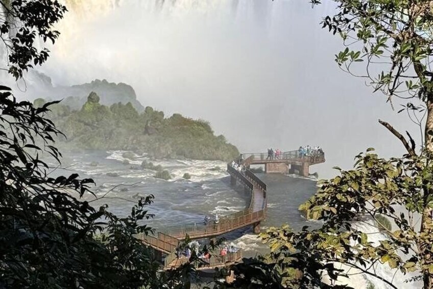 Iguassu Falls Private day tour Brasil & Argentina 