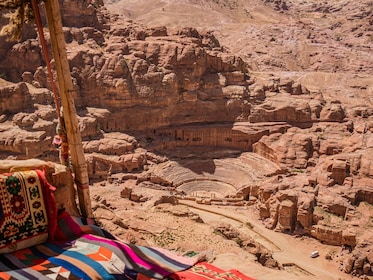 Petra 2-Tages-Tour ab Eilat + GRATIS authentisches Mittagessen