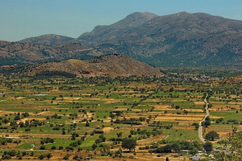 7 Hour Tour From Elounda Zeus Cave to Lasithi Plateau 