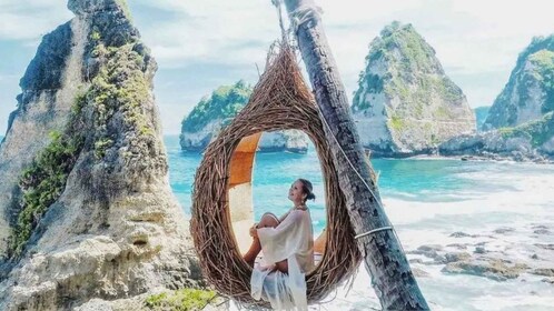 Bali: East Penida Highlights Treehouse & Photo Spots-tur til trehus og foto...