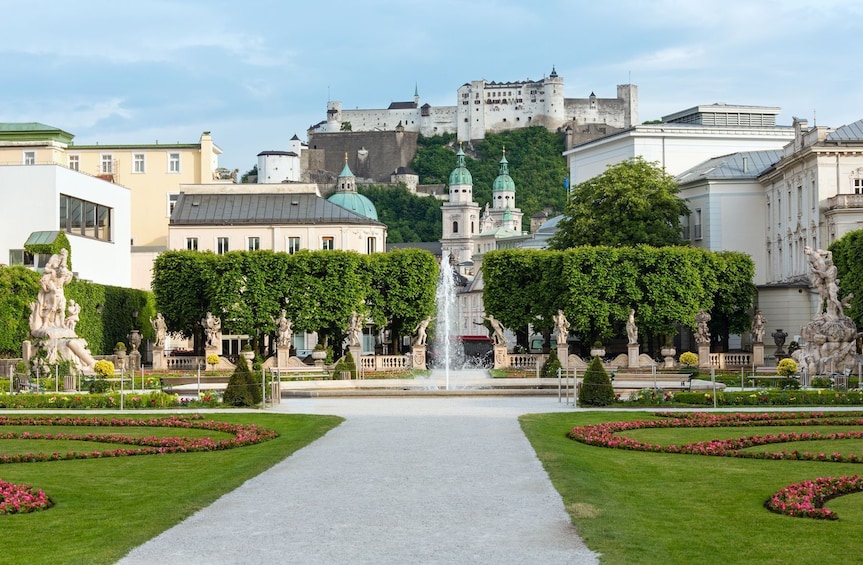 Mirabell Palace: in-App Audio Tour in Salzburg  