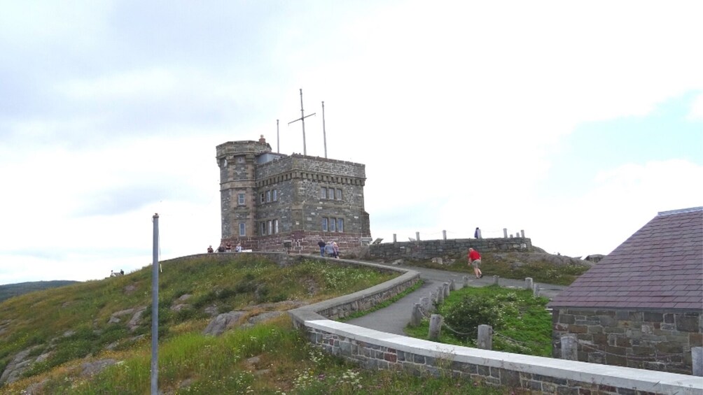 St. John’s Small Group Tour with Quidi Vidi Village and Signal Hill