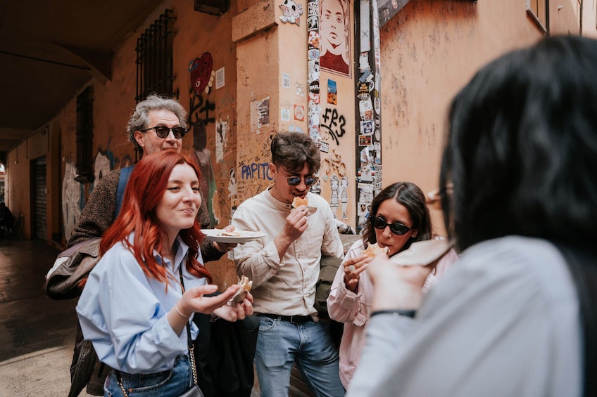 Tastes & Traditions of Bologna: Food Tour with Market Visit