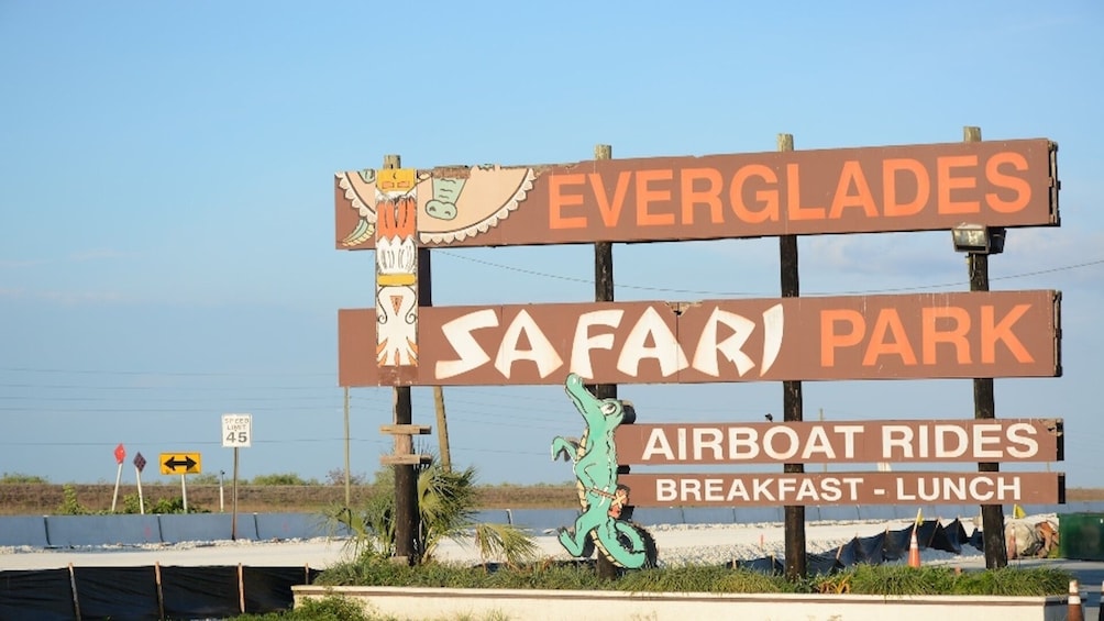 Everglades Express Small Group Tour from Miami with Airboat Ride