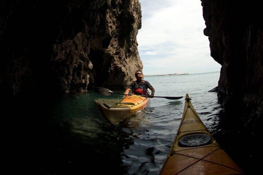 3 Hour of Sea Kayak Trip in the Creeks of Sete