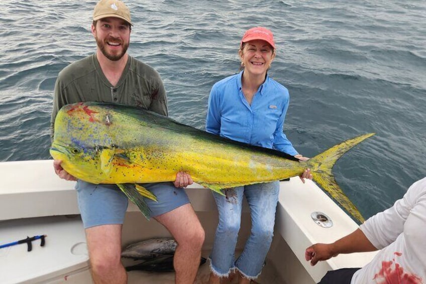 Full Day Fishing at South Pearl Islands on Private Yacht 