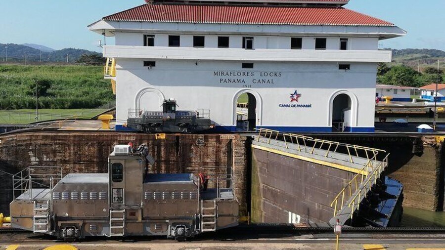 Miraflores Visitor Center