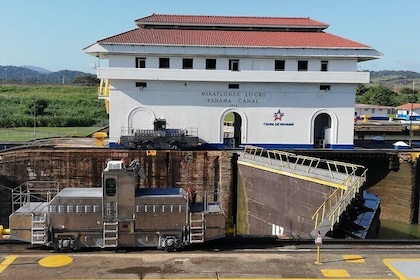 Panama Canal and Old Town 