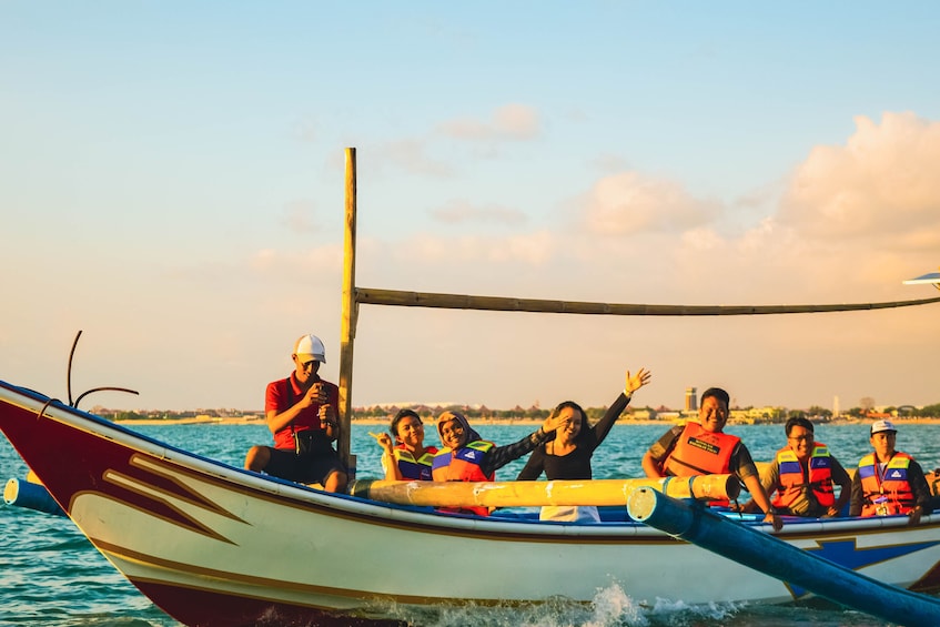 Sunset Cruise by Jukung with Seafood Dinner