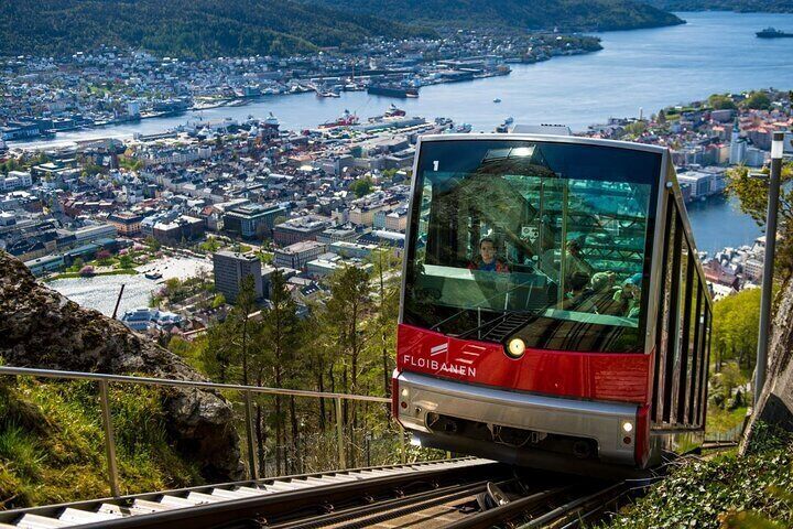 Guided City Walk, Mostraumen Fjord Cruise & Mt. Flöyen Funicular