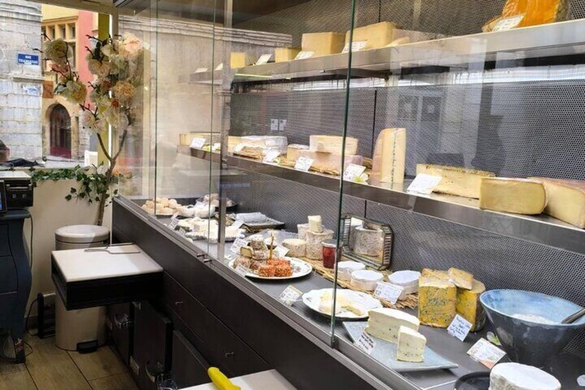 Lyon Sunset Food Tour – A Full Taste of France by Do Eat Better