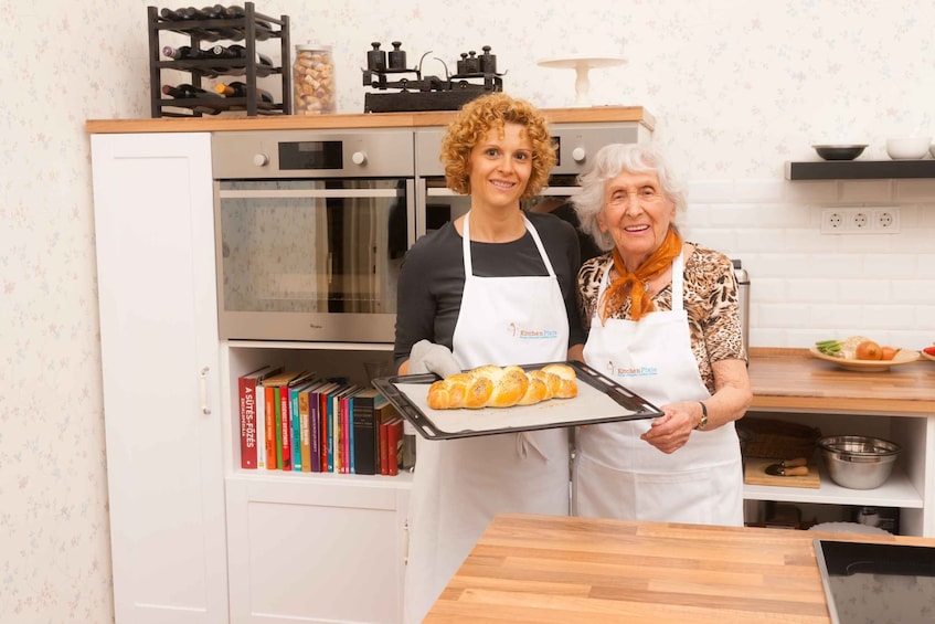 Budapest: Jewish Cooking Class with Family Recipes