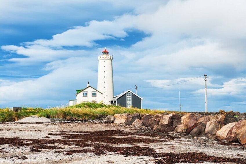 Not just Reykjavik but also the surrounding villages have incredible sights to offer. The Grótta Lighthouse is a must-see during our tour!