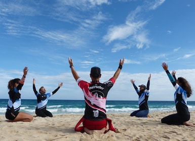 Corralejo: Surflektioner för nybörjare med upphämtning på hotellet