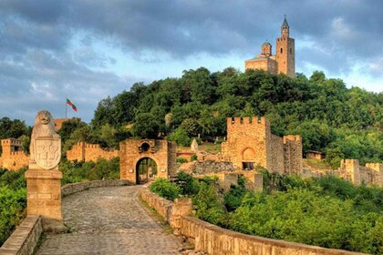 Veliko Tarnovo y Arbanasi Excursión de día completo