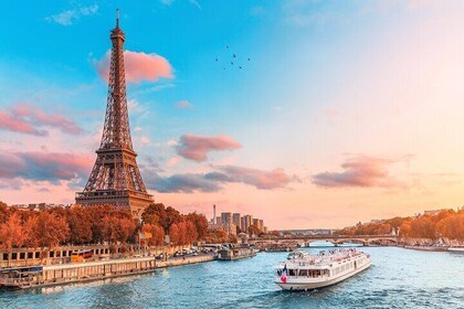 Deluxe Paris Shore Excursion from Le Havre with Seine Cruise