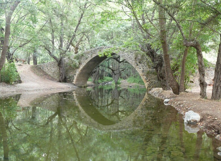 Picture 3 for Activity Explore Omodos Village on foot & walk around Kelephos bridge