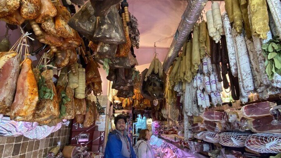 Private Rome E-Bike Tour: Ultimate Street Food and Market Feast